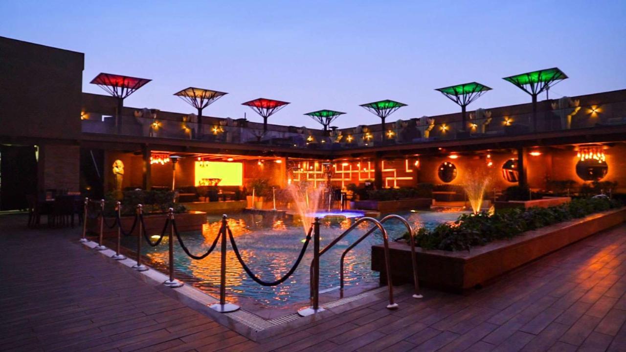 Country Inn & Suites By Radisson, Sahibabad Ghaziabad Exterior foto
